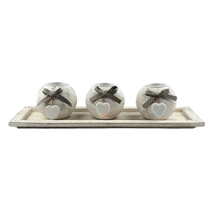 3 Photophores avec cœur sur plateau rectangulaire en bois cérusé blanc L 40 x l 14 cm