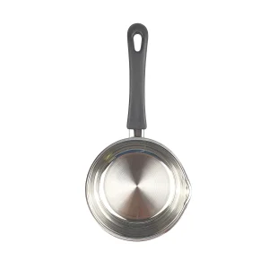 Casserole en acier inoxydable tous feux dont induction avec bec verseur